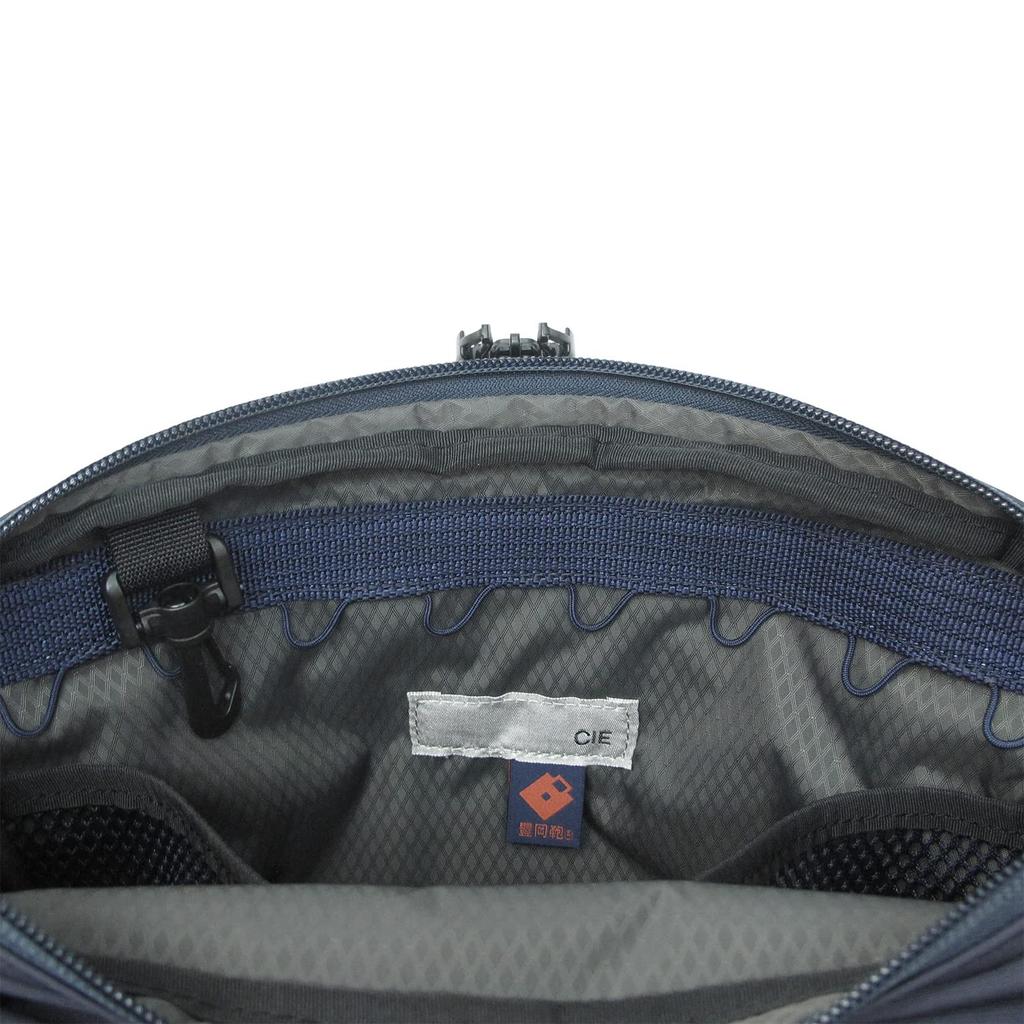 CIE Weather Umhängetasche, Oliv, Leicht, Wasserabweisend, Hergestellt in Japan, Toyooka Bags