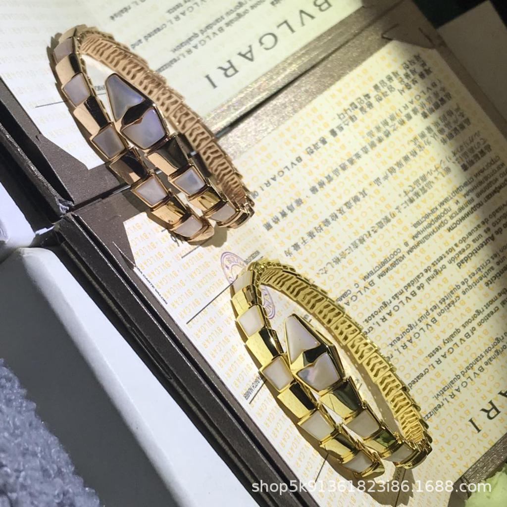 Bracciale a Maglia Serpentina in Argento Sterling 925 con Diamanti Completi