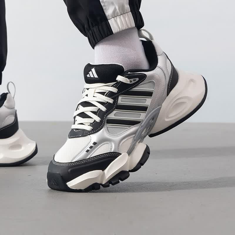 Adidas Unisex All-Season Running Shoes IH0429 39