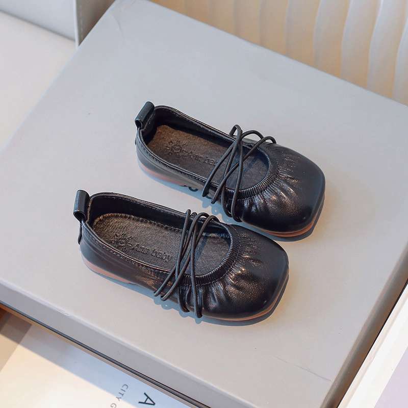 

Туфли для девочек детские туфли принцессы маленькие кожаные туфли 2025 весна и осень новые девочки детские одинарные туфли иностранный стиль мягкая подошва туфли Doudou 23 size/shoe inner length 14CM чёрный
