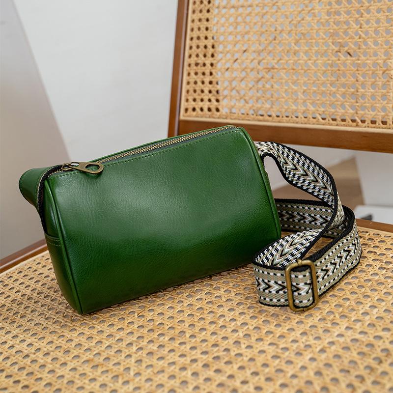 Genuine Leather Women's Bag Top Layer Cowhide Crossbody Bag Retro Vegetable Tanned Cowhide New Boston Bag Casual Pillow Bag