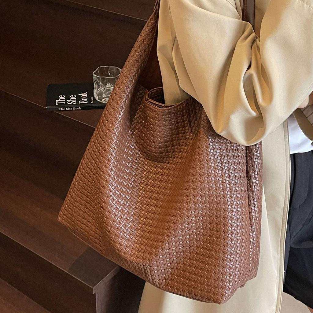Retro Simple Large-capacity Bag Women's 2025 New Fashion Woven Pattern Shoulder Bag Commuting Lazy Wind Tote Bag