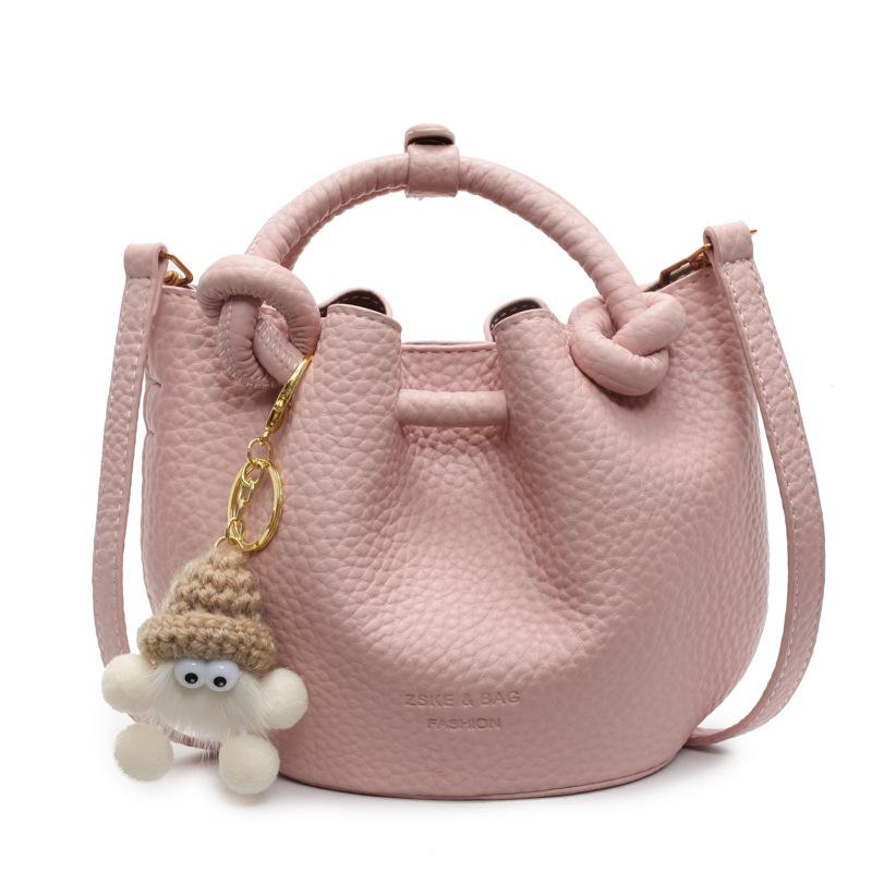 Handbag Fashion Versatile Work Commuter Bag Women's New Messenger Bag