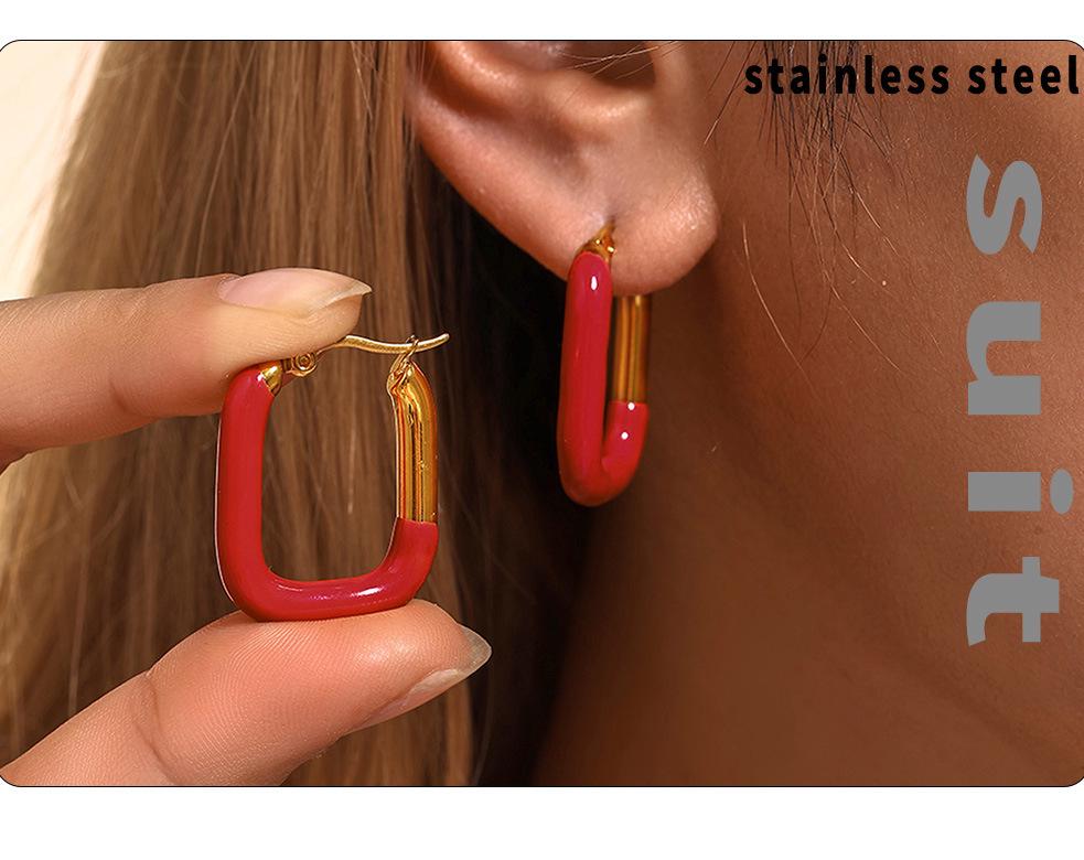 Qiong Yao European Style U-Shaped Gold-Plated Enamel Drop Earrings for Women - Trendy, Stainless Steel, Color-Preserving.