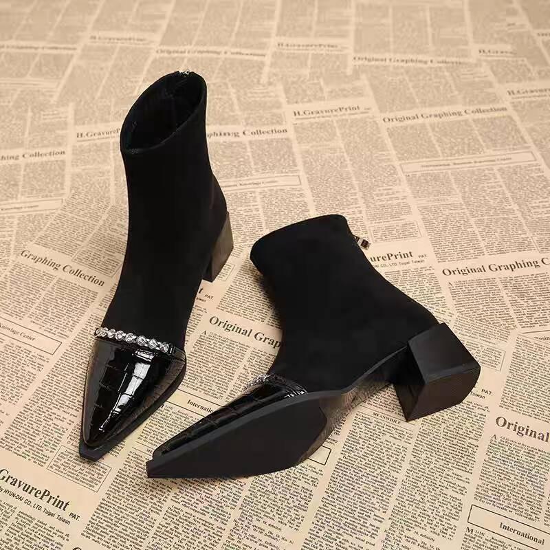 Mode Neue Damenmode Spitzzehen-Stiefeletten 2025 Bequem Reißverschluss Designer Schuhe Damen Frühling und Herbst Plateau Elegante Stiefel