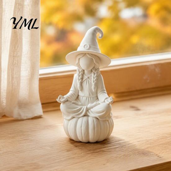 Creative Art Home Accessories 3D Printed Meditating Witch Figurine on Pumpkin Base, Minimalist Base Wizard Statue Halloween Autumn Desktop Statue, DIY