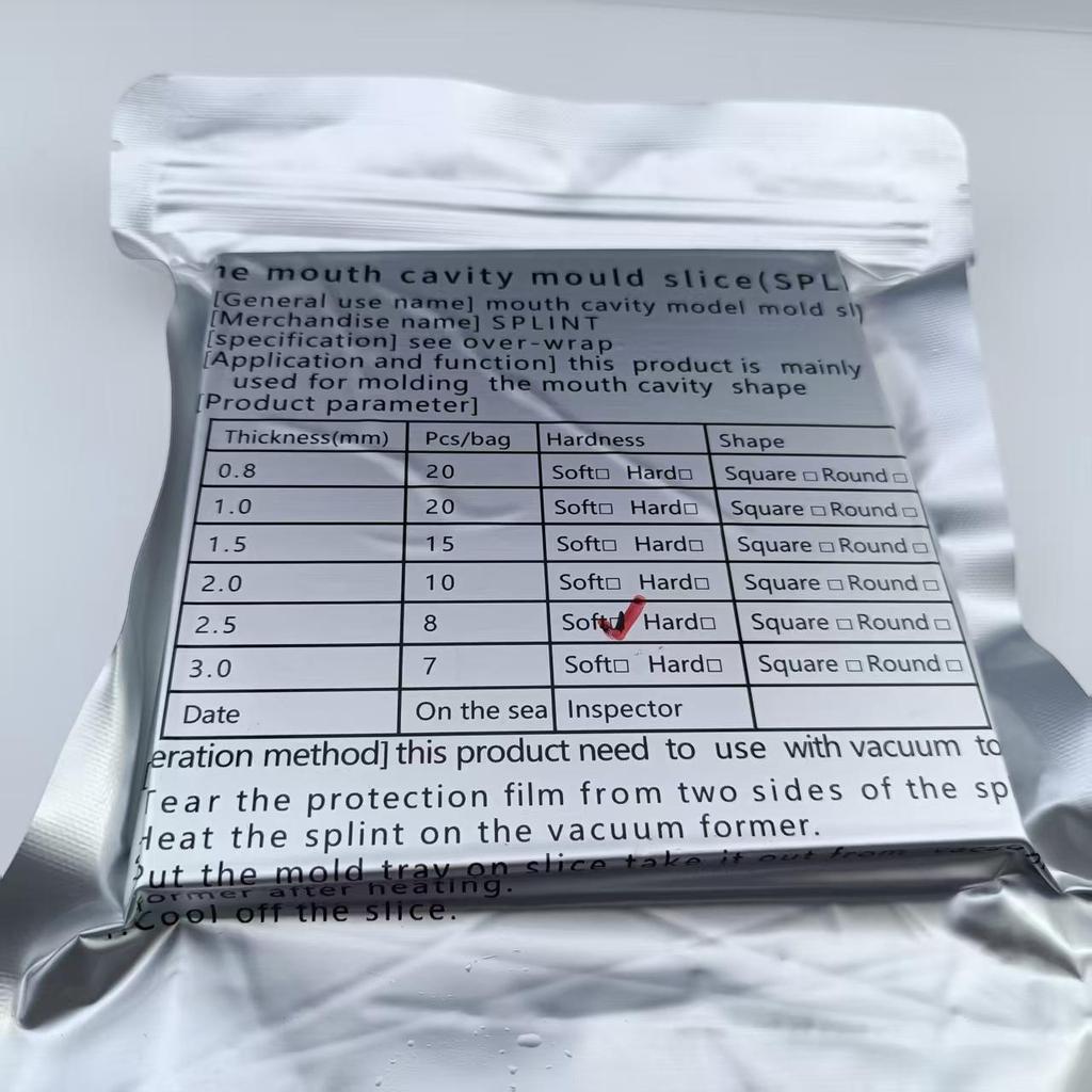 1 balení Zubní fólie Vakuově tvarovací list Čtvercový Ortodontická dlaha Retenční aparát Zubní laboratoř Termoformovací materiál