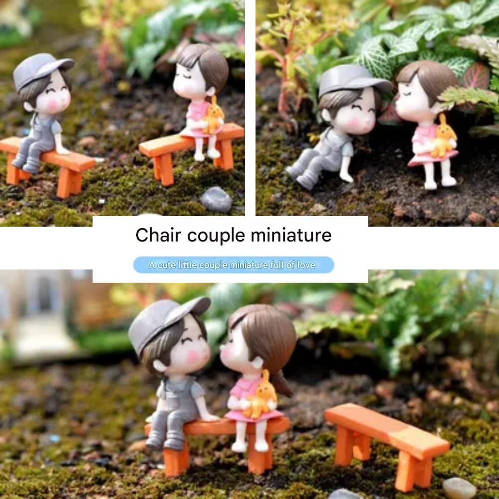 Miniature Chair Couple 2p (with Chair)