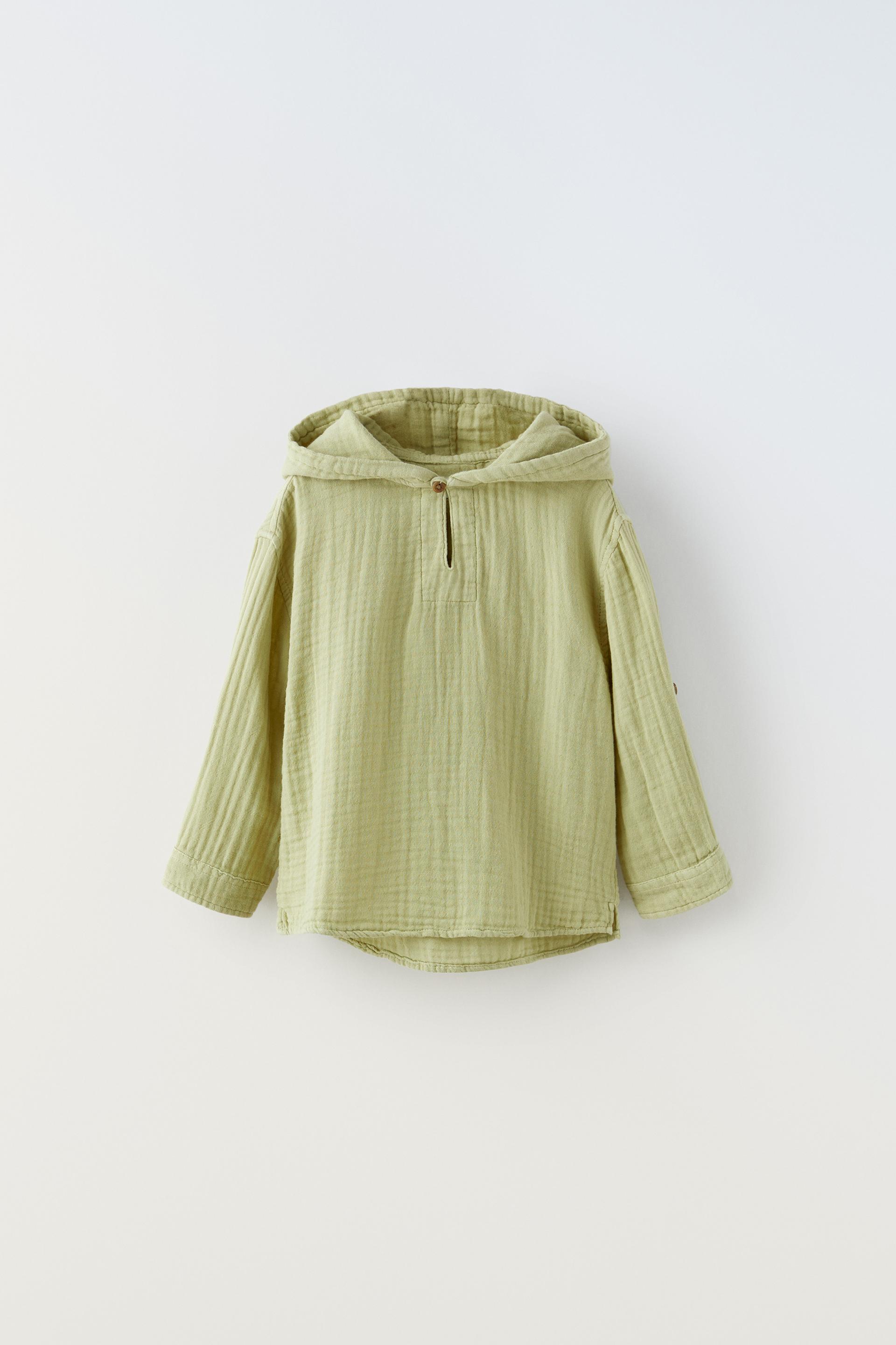 

РУБАШКА С КАПЮШОНОМ ТЕКСТУРИРОВАННАЯ