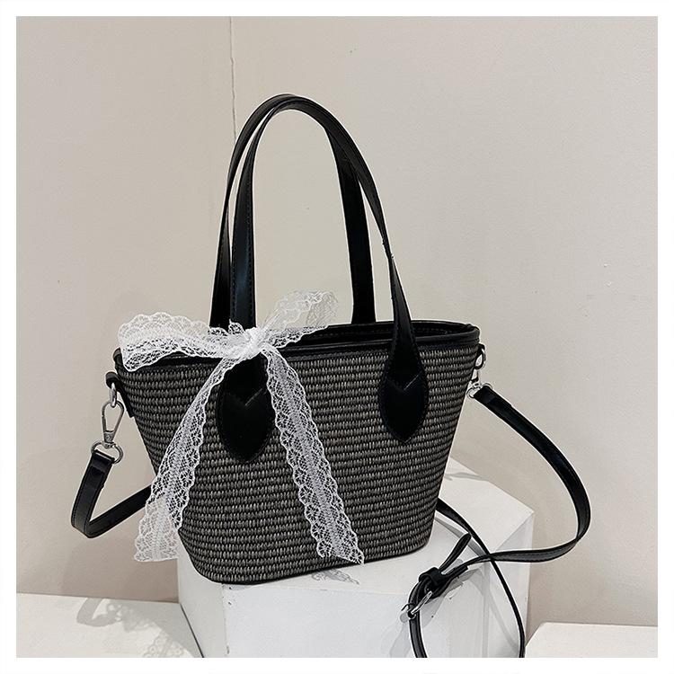 Large-capacity Casual Small Square Bag, Spring New Trendy Vegetable Basket Bag, Fashionable Single Shoulder Commuter Oblique Span Bag