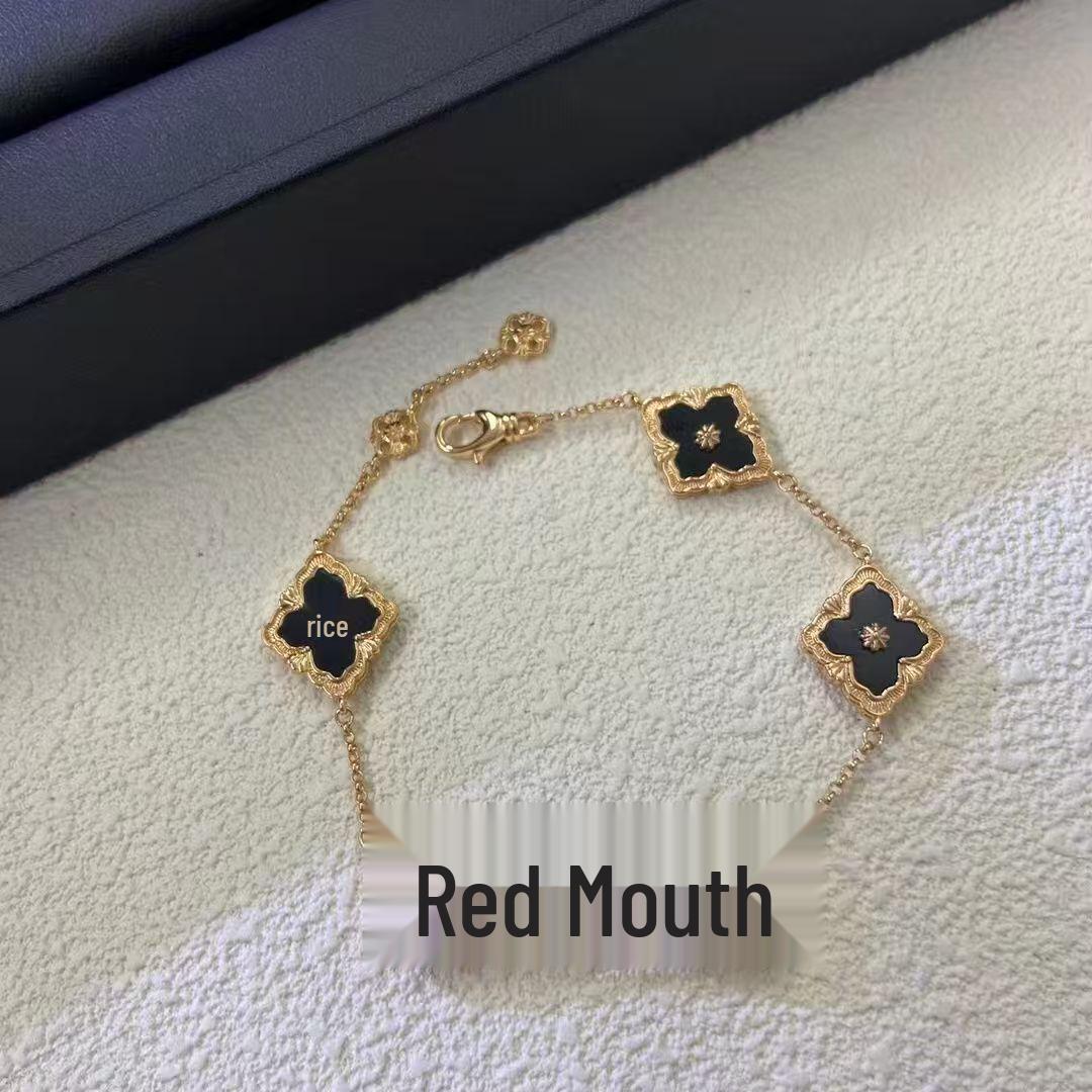 

Buceira Women s Retro Court Style Four-Leaf Clover Bracelet