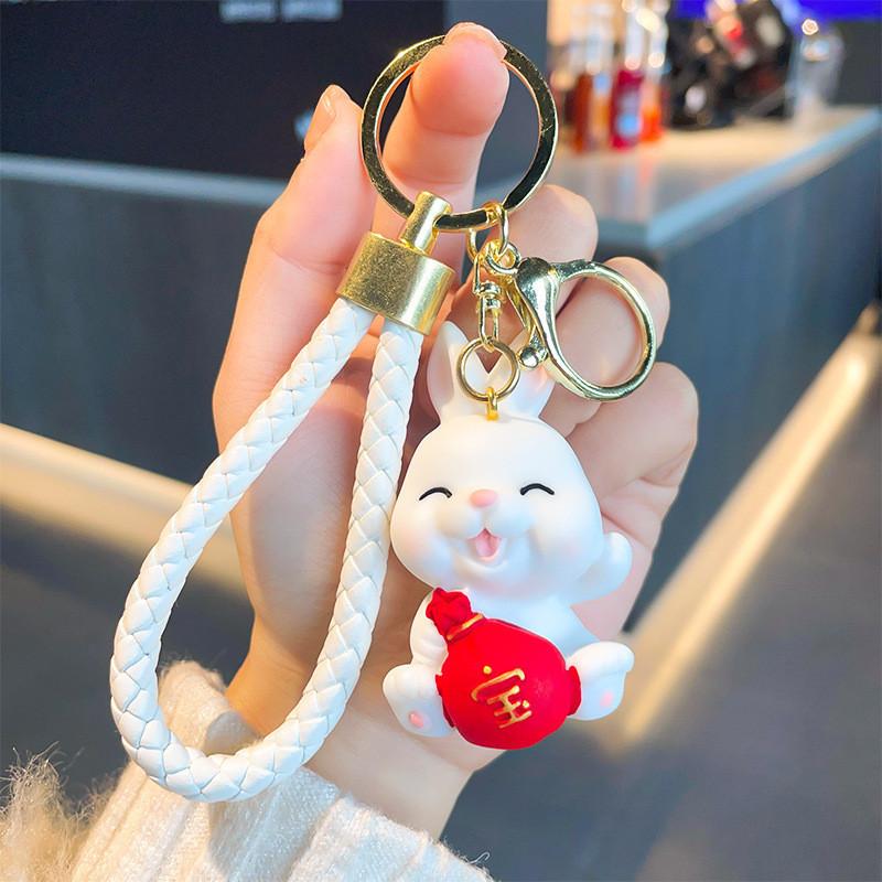 

Смола Милый Кролик Брелок Милый Аксессуар для Сумки на Автомобиль Для Различных Подарков и Случаев WhiteRabbit Treasure