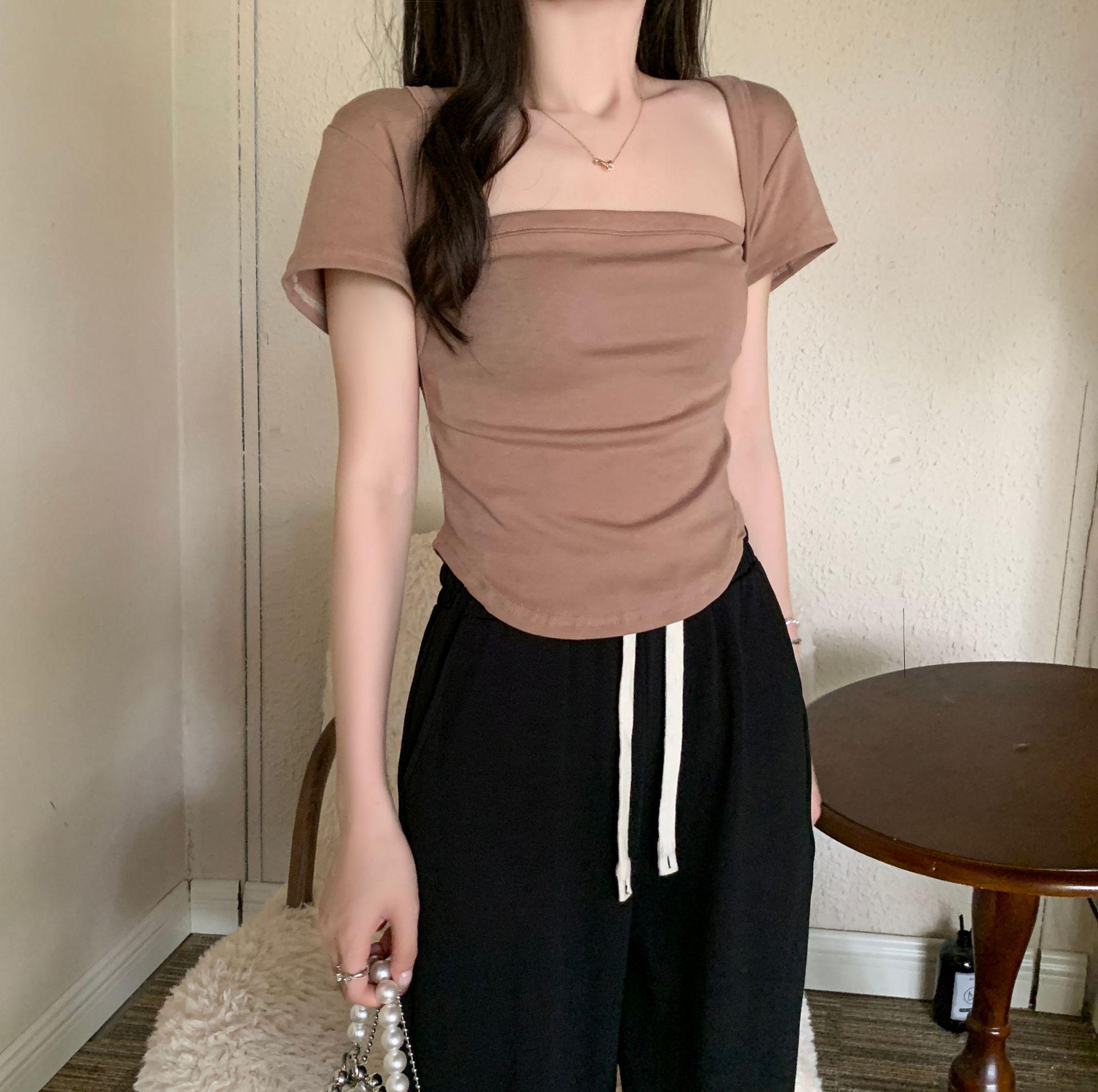 

Женский хлопковый топ с квадратным вырезом - французский дизайн, U-образный подол, короткий рукав (Летняя коллекция 2022 г.) Extra Large хаки