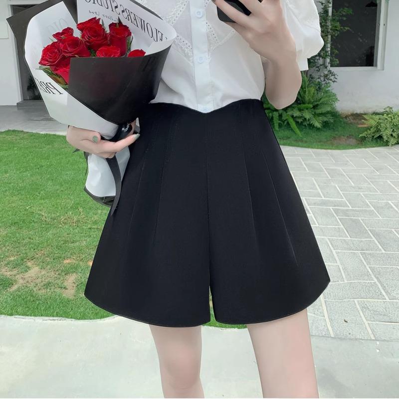 

Лето 2024 Женские шорты с высокой посадкой, черные, широкие штанины, А-силуэт - Универсальная и стройнящая мода. 2XL чёрный