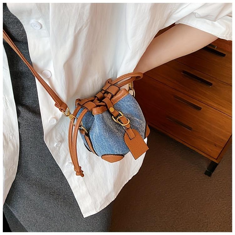 Trendy Color Block Mini Bucket Bag For Girls Cute PU Leather Crossbody Bag Lightweight Drawstring Shoulder Bag For School Parties