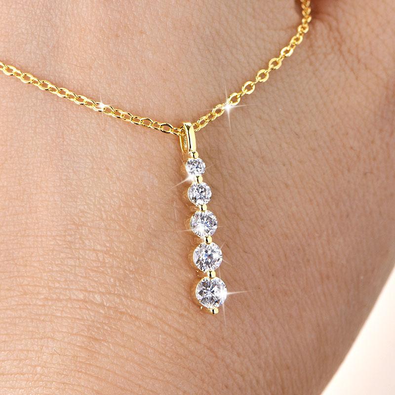 New 5-Stone DVVS1 Moissanite LuxuriousStraight Gradient V-Neck Calabash Long Collarbone Chain Fashion Pendant Necklace for Women