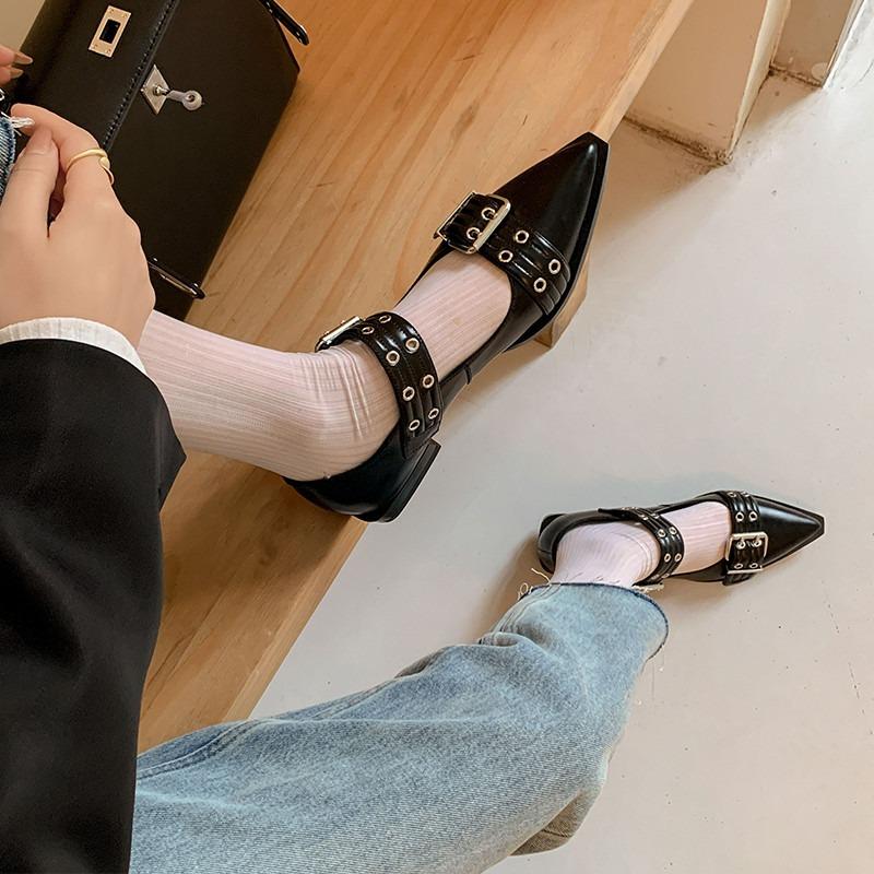 Fashion Comemore Retro Belt Buckle Pointed Pumps Chunky Low Heeled Riveted Shoes Hollowed Out Solid Women's Baotou Thick Heel Sandals