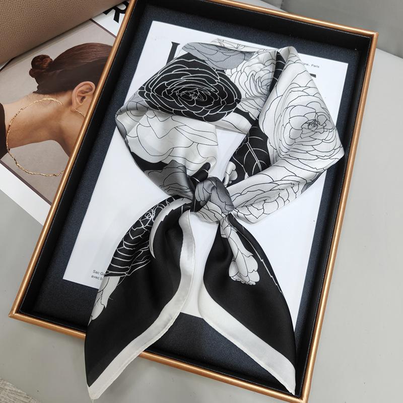 New Versatile Imitation Silk with Suit Silk Scarf Fashionable Women's Small Square Silk Scarf French Spring and Autumn Scarf
