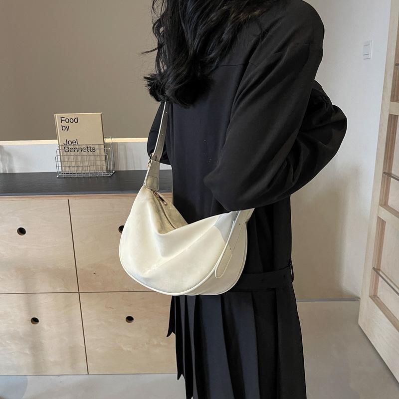 Korean Version of Niche Crossbody Bag Women's Casual Bag Summer New Pink Dumpling Bag Simple One-shoulder Underarm Bag
