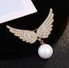 1Pc Exquisit Angel Wings Brooches for Men Women Fashion Rhinestone Wings Pins Jewelry Trendy Accessories Party Gifts