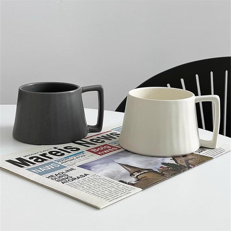 

Taozhi Light Luxury Ceramic Mug