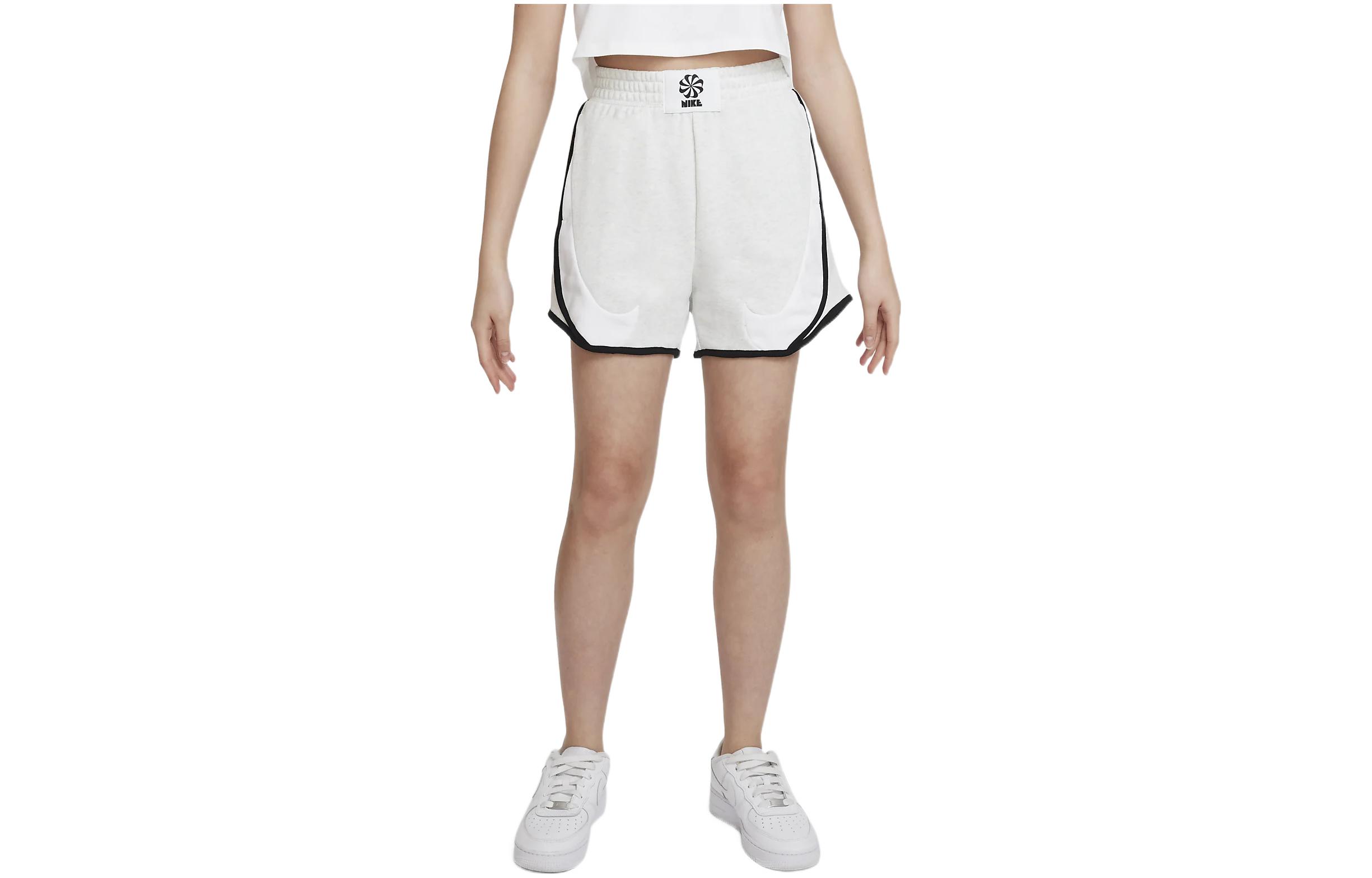 

Nike Kids Shorts Moderate DO6858-025 XL