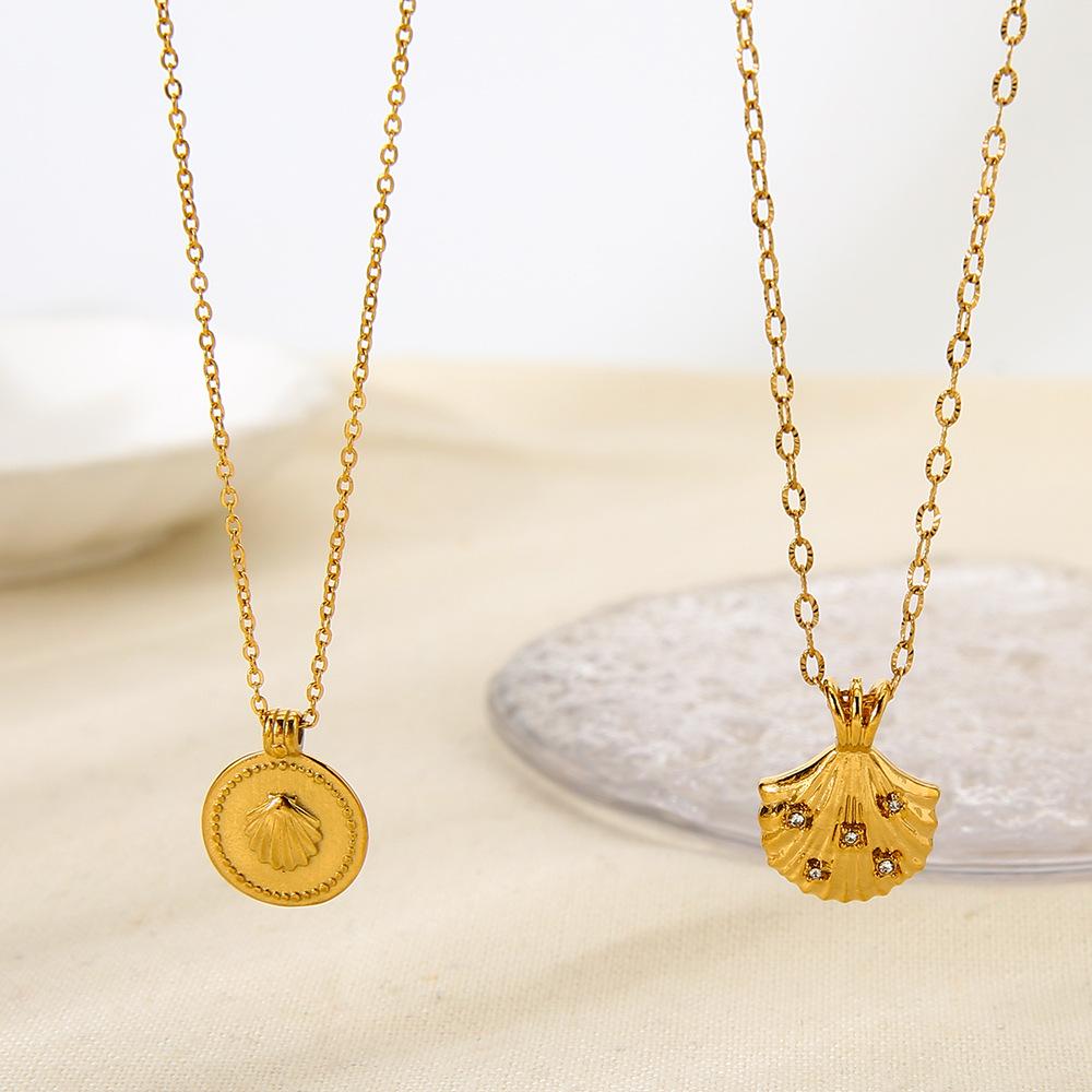 European and American Ins Retro Stainless Steel Zircon Shell Pendant Necklace Light Luxury Plated 18K Gold Stacked Collarbone Chain Jewelry Women