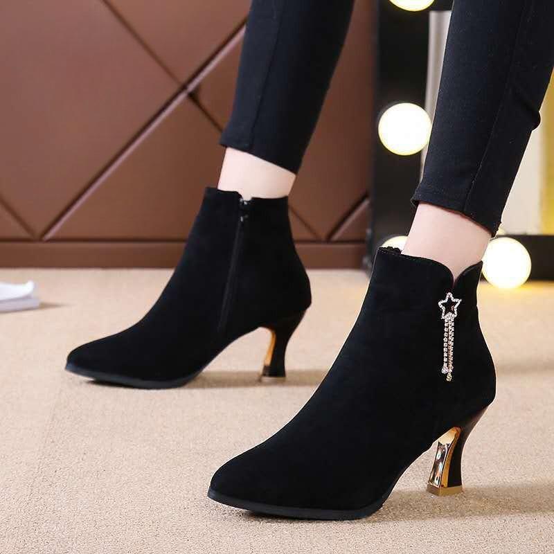 Autumn Winter Black Female Short Shoes Pointed Toe Booties New in Heeled Women's Ankle Boots Designer Luxury Boot on Promotion