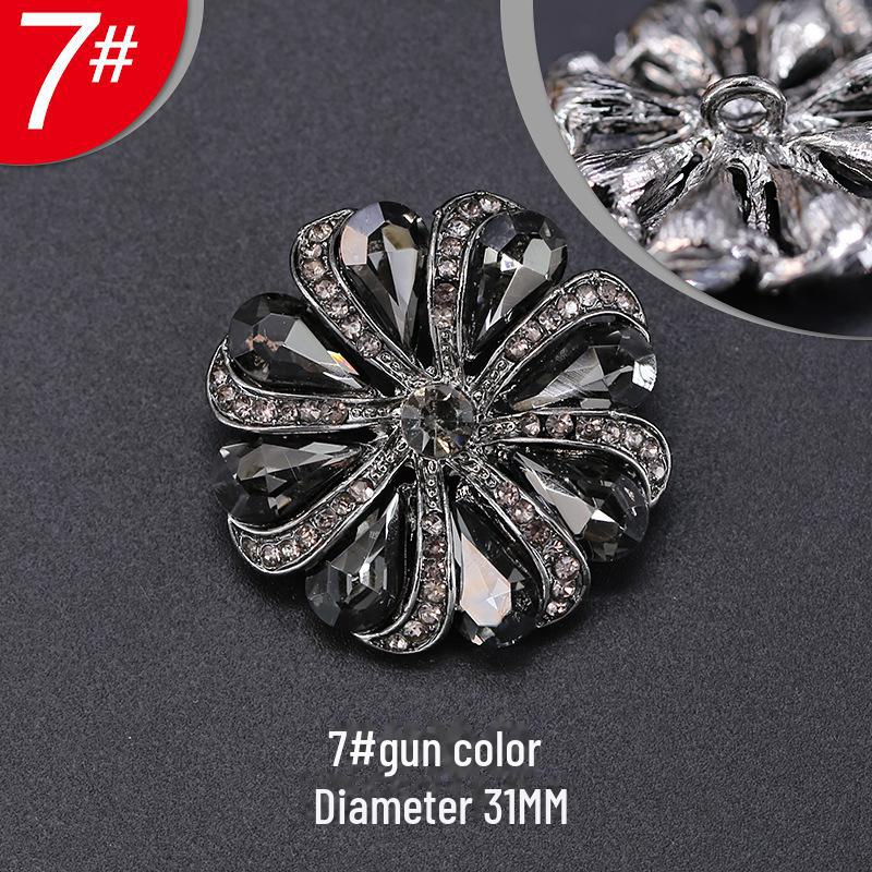 Damskie ekskluzywne czarne modne metalowe guziki z futra norek z wzorem płatków ze strasów