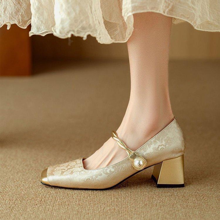 Spring high heels women's one-word single shoes new Chinese style color matching square head Mary Jane shoes French pearl thick heel
