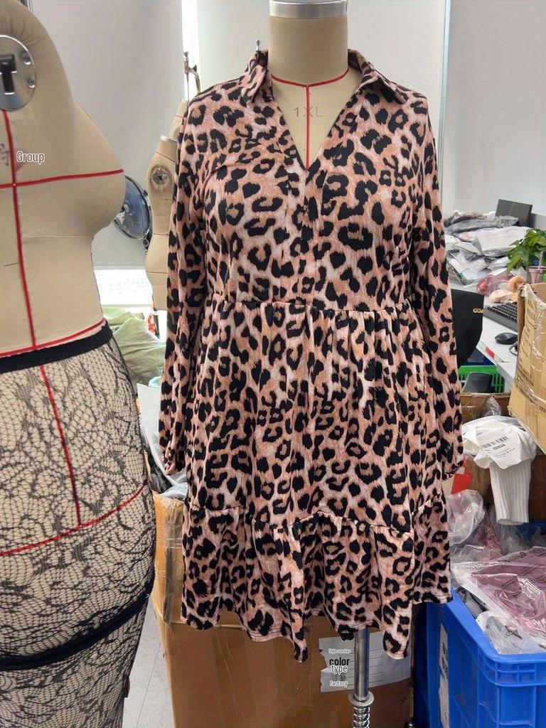 Robe longue à manches longues et col en V grande taille imprimé léopard Euro-Américain 2025