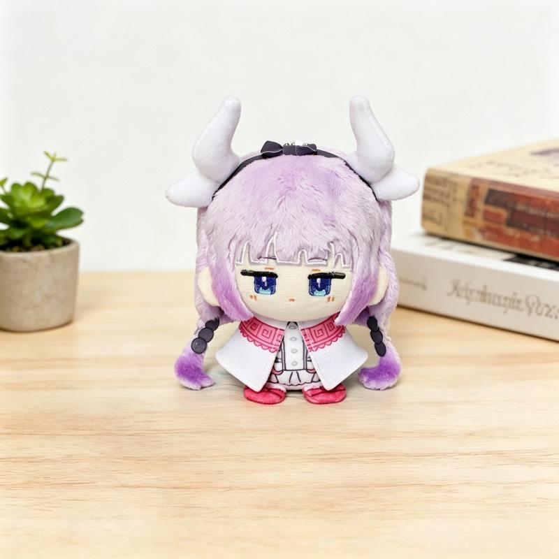 Miss Kobayashi'S Drakenmeisje Tohru Kanna Zittend Pluche Pop Drakenhoorn Meisjesoutfit Anime Fans Rugzak Hanger Sleutelhanger Cadeau 10cm