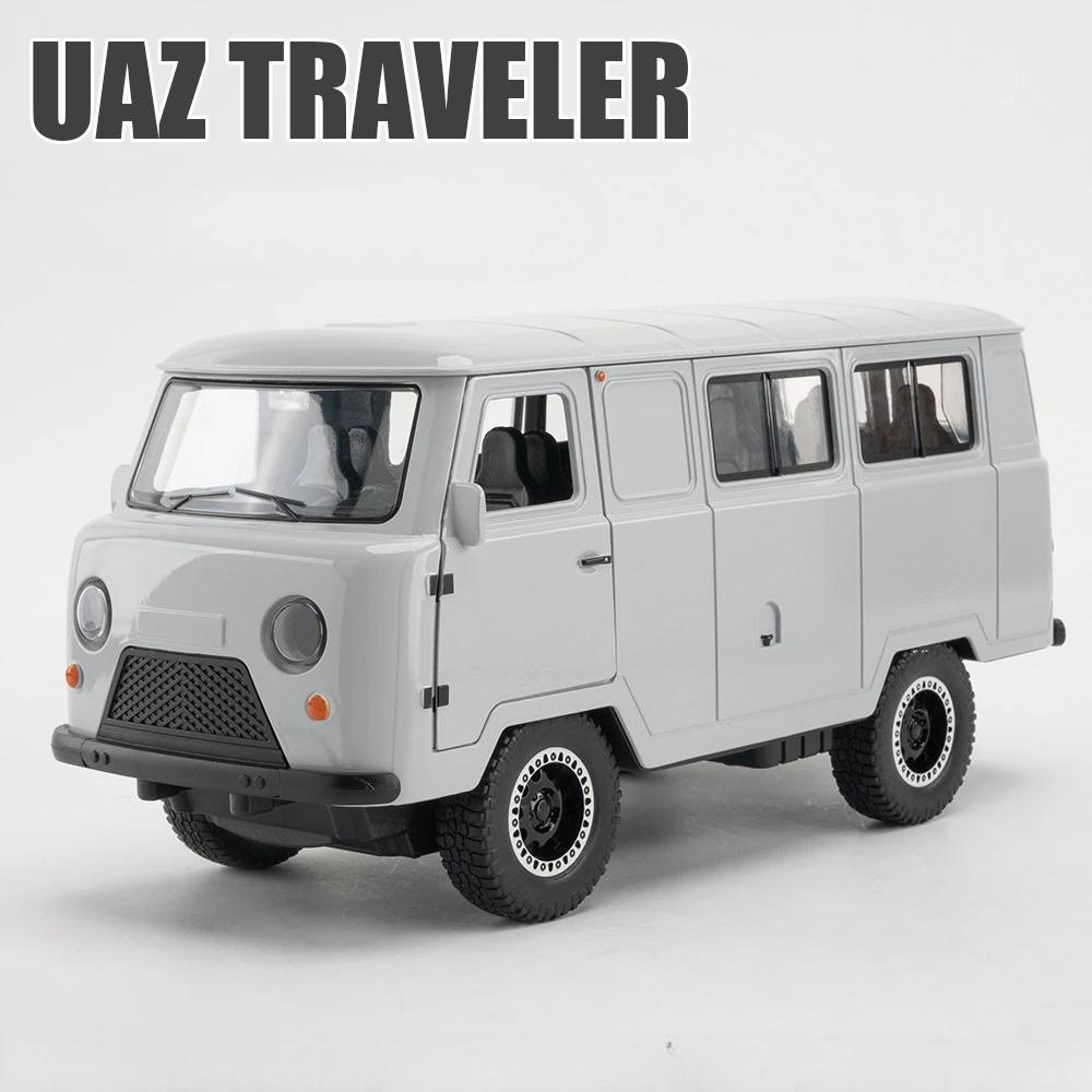 1/18 Toy Diecast Alloy Russian UAZ TRAVELER Car Model with Pull Back Function Sound and Light Vehicles Toys Model for Boys Gifts