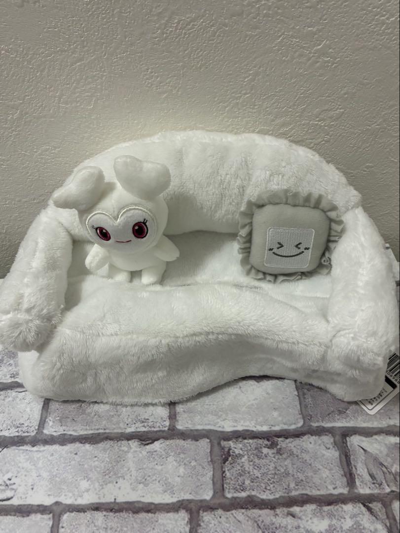 

[Б/У] TWICE LOVERYS Чехол для салфеток Дахён Двойной Гиго