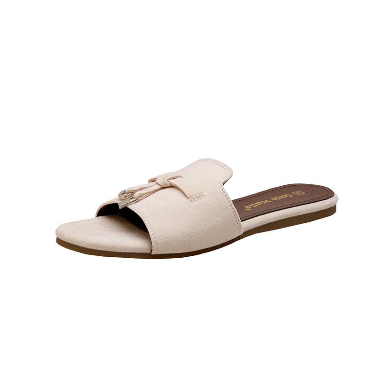 Grape Mother, the Same 2025 Summer Retro Old Money Fringed Lock Flat Bottom One-word Slippers Women's Sandals Outside