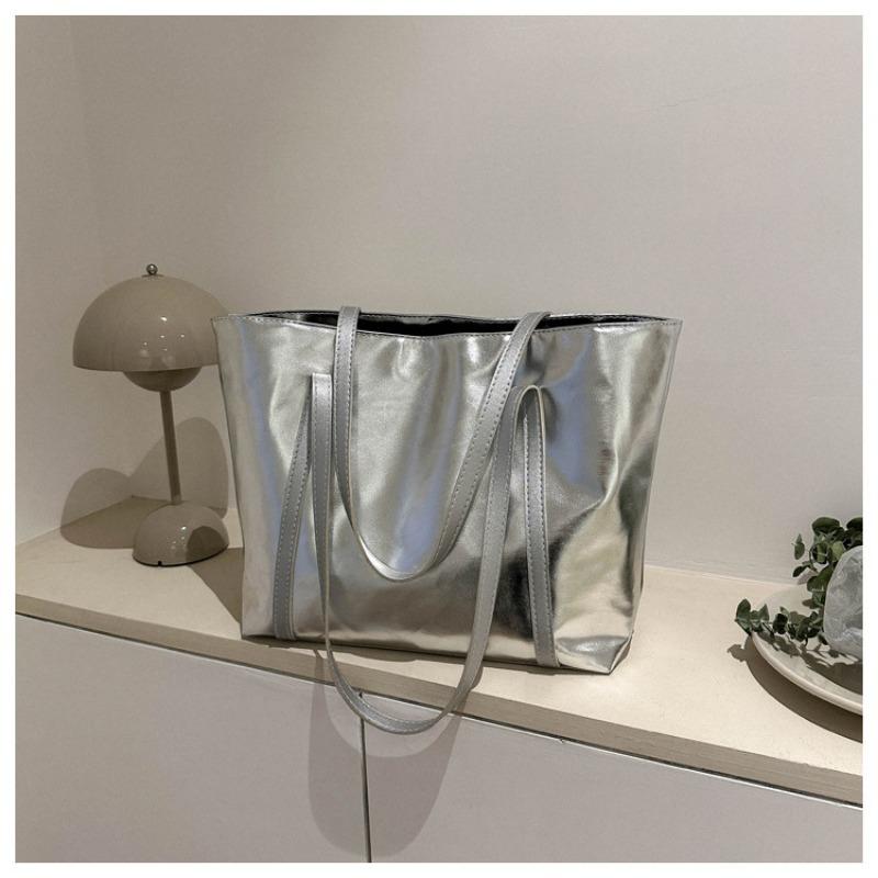 Simple retro bag women's new fashionable large-capacity shoulder women's bag texture commuter tray