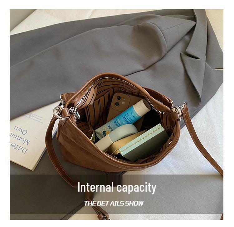 2025 Autumn Women's Leopard Print Large Capacity Crossbody & Shoulder Bucket Bag