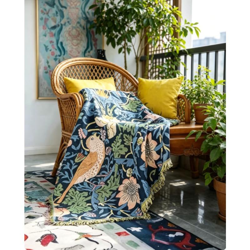 Creative Fringed Sofa Blanket Strawberry Thief Art Tapestry Decorative Cover For Living Room