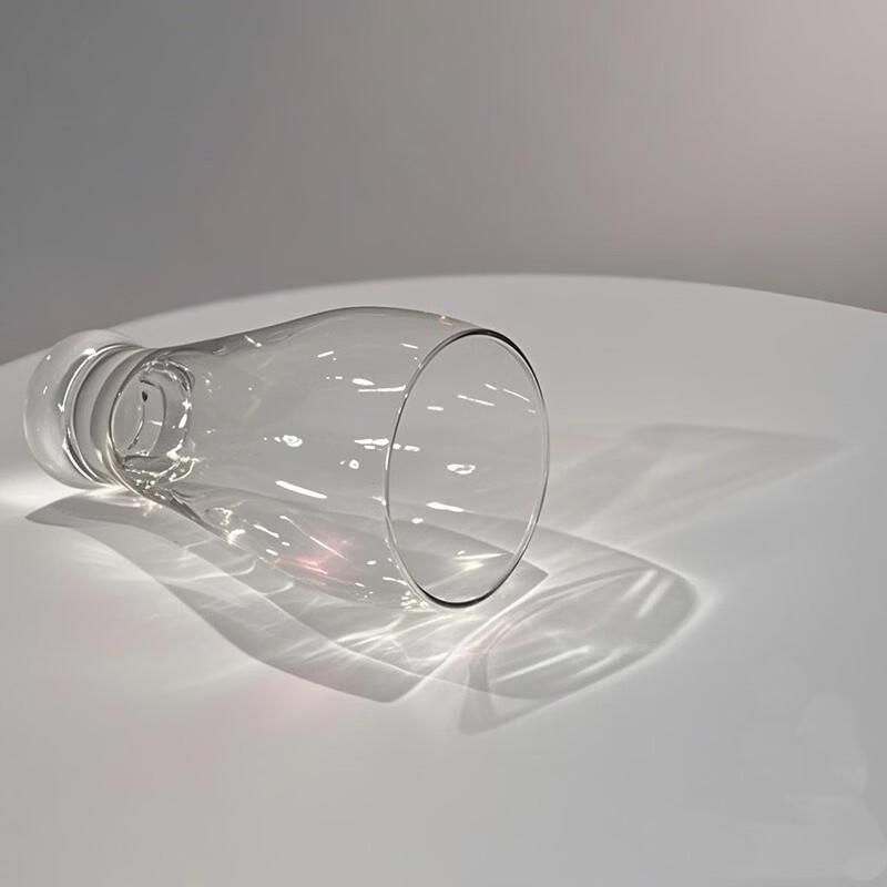 Waist-Shaped Beer and Beverage Glasses (Set of 2)