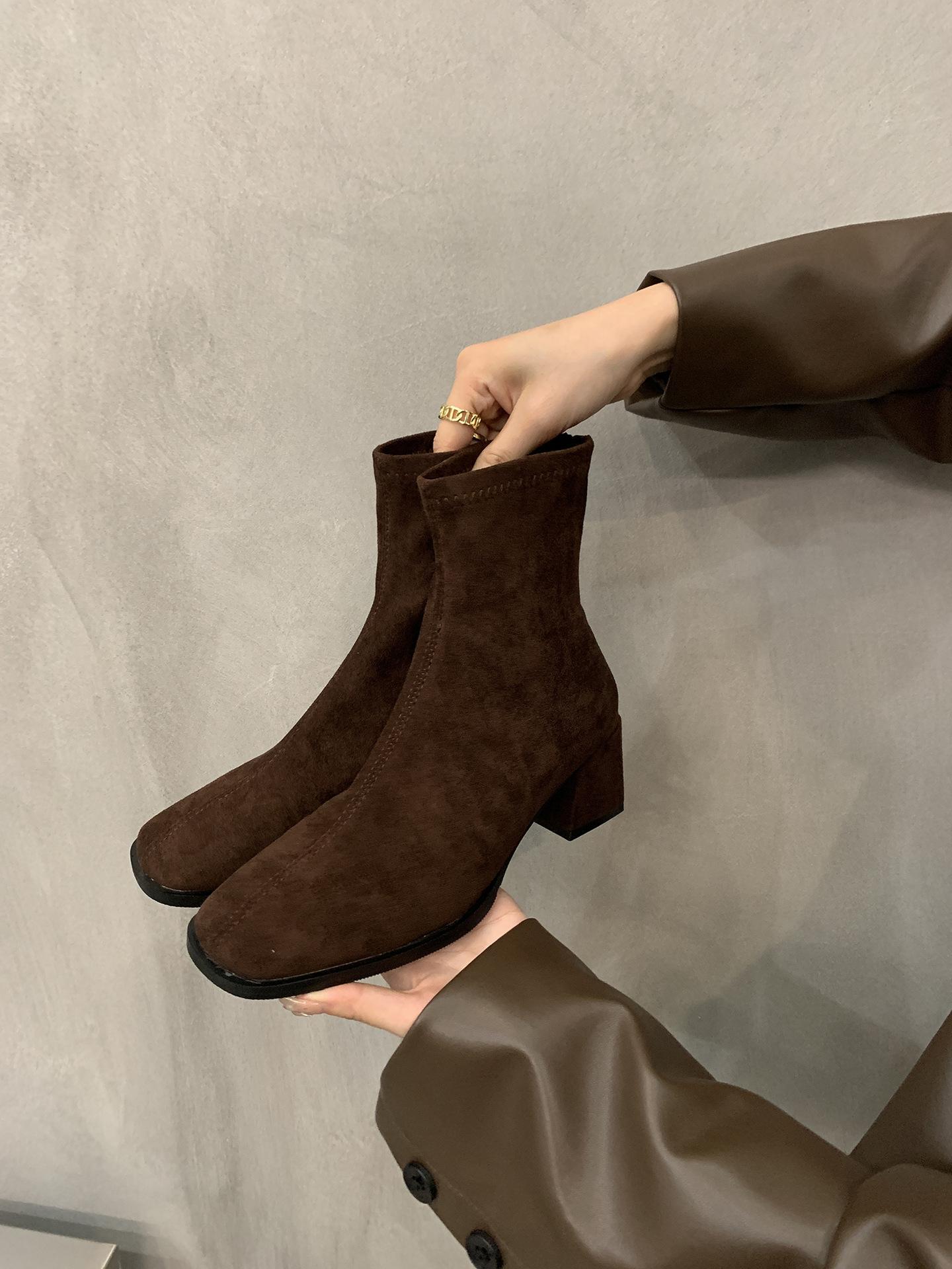 

Coarse heel khaki small short boots women s shoes autumn and winter Korean foreign style ankle boots Martin boots 35 коричневый