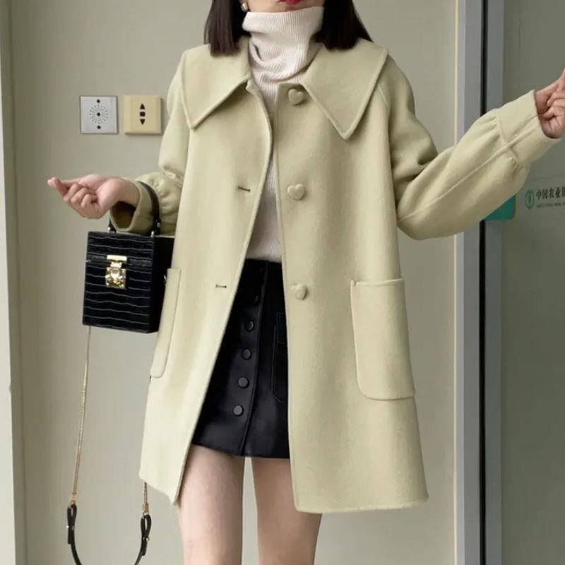 2024 Autumn/Winter Mid-Length Slimming Woolen Coat with Heart Buckle and Peter Pan Collar for Women