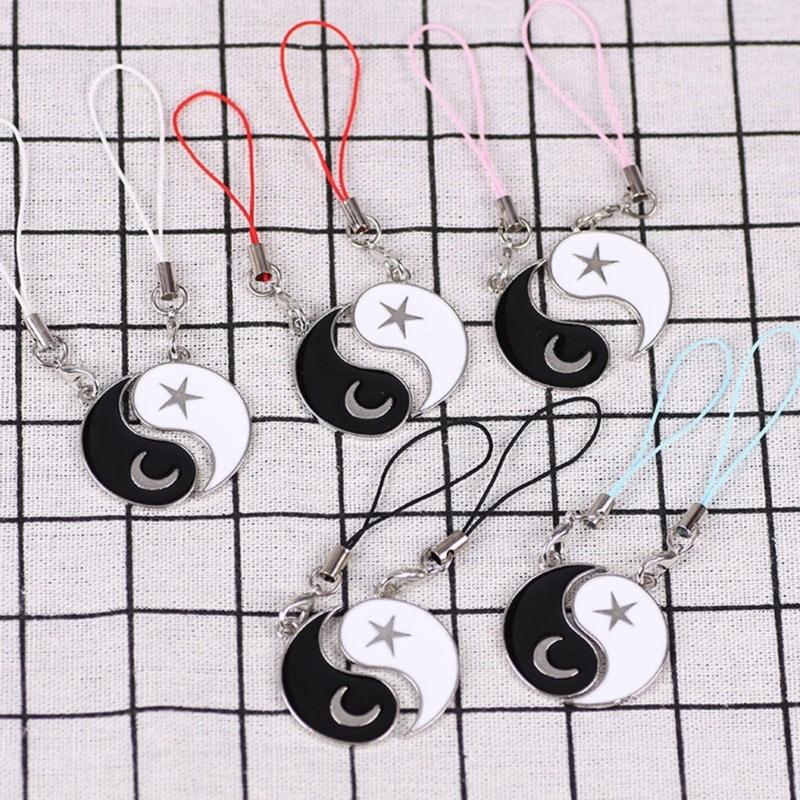 Black White Star Moon Keychain Pair Friendship Key Chain Pendant Couple Phone Charm Decoration for Key Bag Backpack