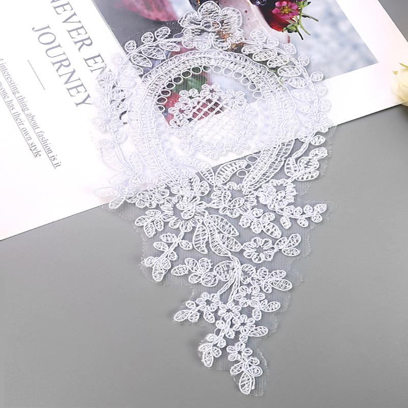 29.5 Cm Wide Gold Bone Rope Lace Car Bone Plus Beads Home Textile Clothing Accessories Pineapple Embroidery Lace Flower