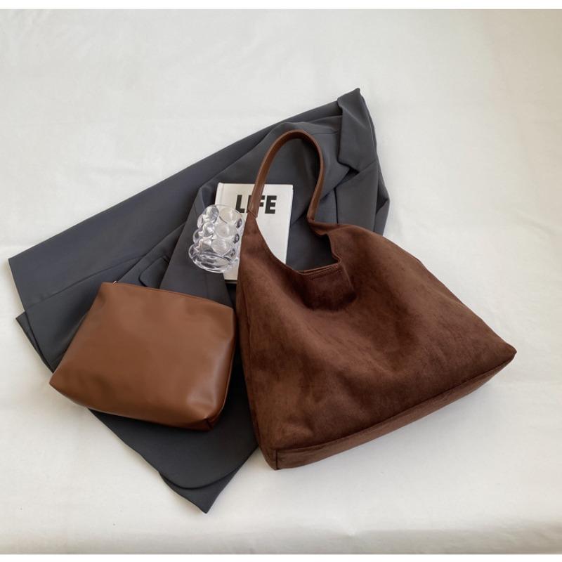 Frosted retro suede women's bags, new large-capacity autumn and winter versatile shoulder bags, casual and fashionable commuter mother and child bags