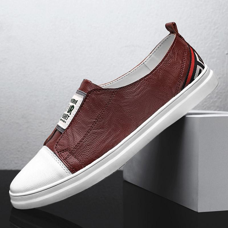 Fashion Comfortable Summer Skate Shoes New Light Casual Shoes for Men Breathable Flats Mens Classic Sneakers Slip on Man Leather Shoes