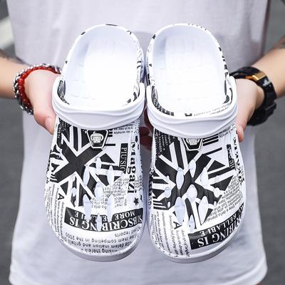 Fashion Summer Men Slippers Sandals Men's Holes Sandals Hollow Breathable Flip Flops Beach Shoes Fashion Mules Shoes Big Size 49 Zapatos