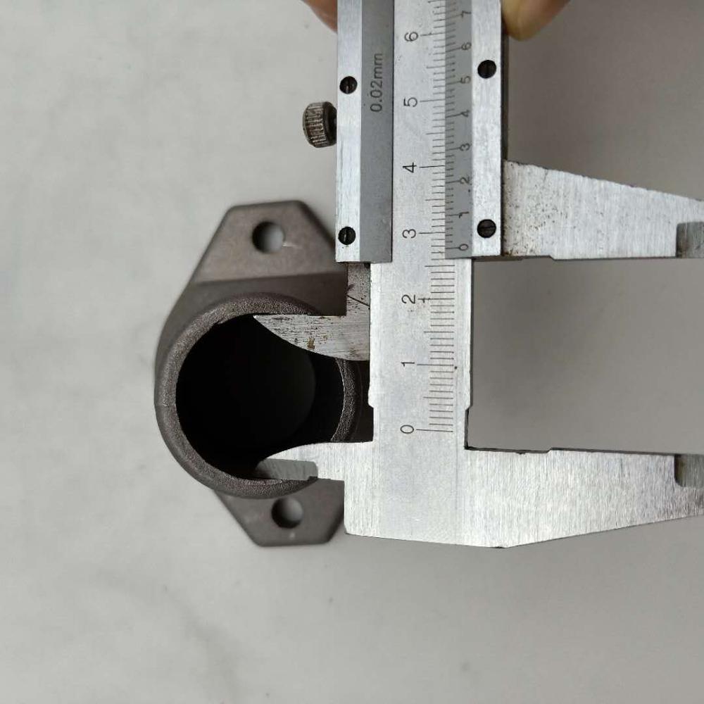 Water Outlet Connector 6204-11-6421 4D95 Thermostat Cover 6204116421 for KOMSTSU 3D95 4D95 Engine