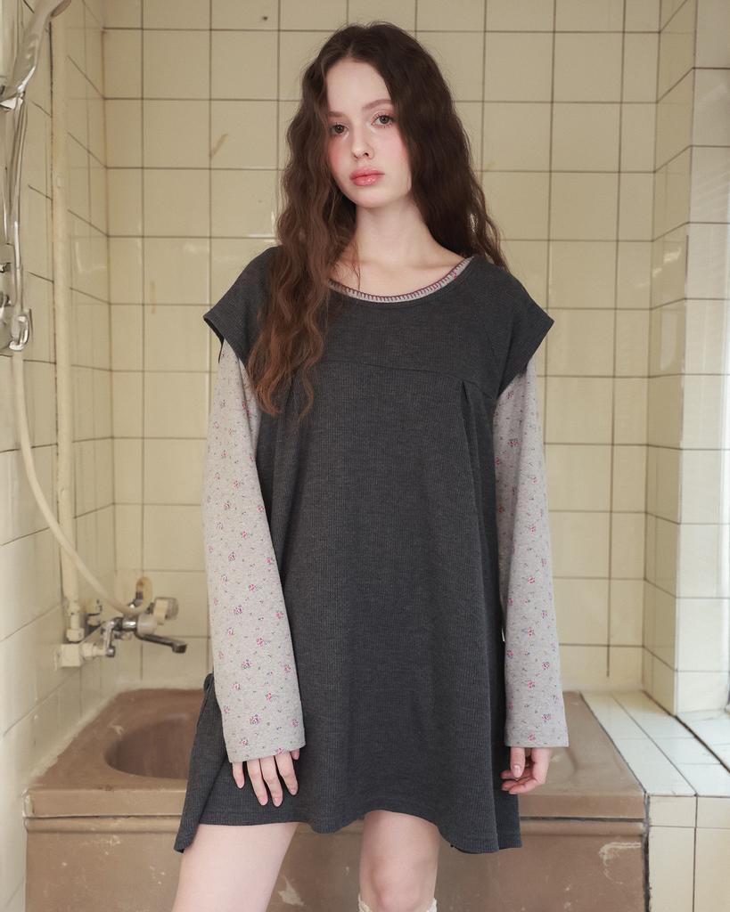 Phased Pintuck Waffle Flare Dress_Gray