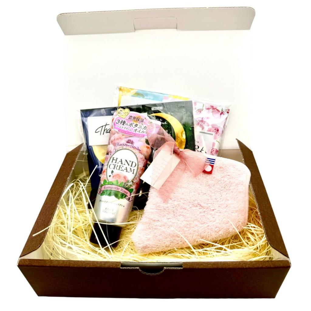 Precious Garden Hand Imabari Towel and Nemune Bath Salts Made In A Thoughtful and Cute Gift for and [Kose Cream, Handkerchief, Set] Japan. Transfers,