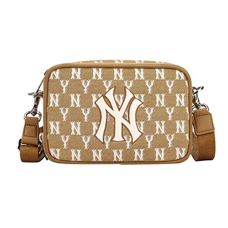 MLB Monogram Series NY Yankees Retro All Over Print Fabric Camera Bag Unisex Shoulder Bag Khaki 32BGDM111-50B Khaki